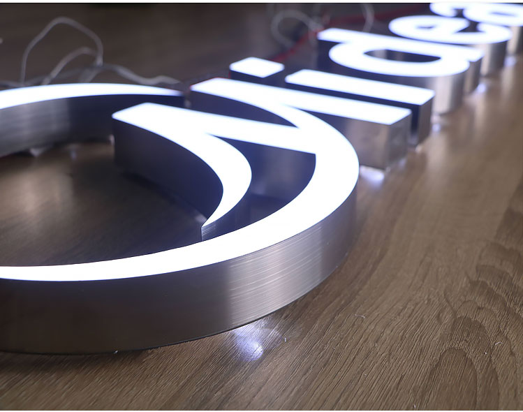 �麣�����v��(chu��ng)���Ļ��������޹�˾ �麣�V�湫˾ 