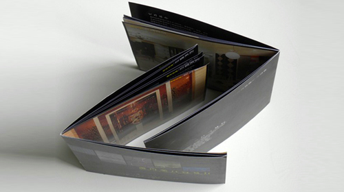 �麣�����v��(chu��ng)���Ļ��������޹�˾ ���Է��׮aƷ�փ��OӋ��˾ 